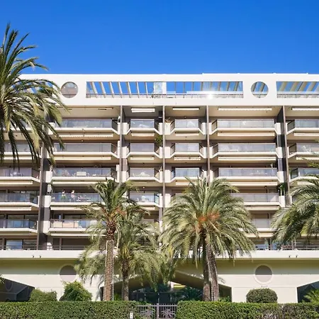 Upstays Croisette 75m2 2br With Terasse Cannes